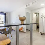 1 Bedroom Lovely In Lägenhet Denia