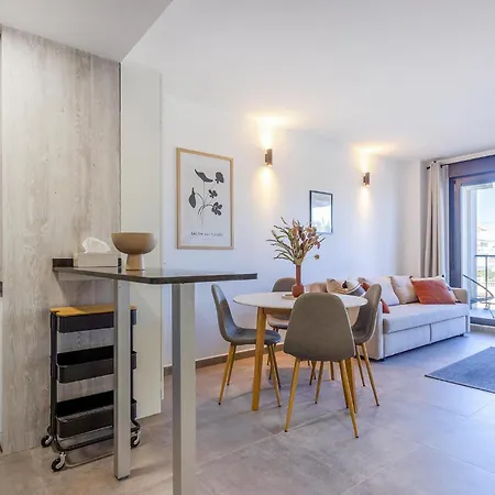 Apartment Beach Front Apartment In Denia With Wifi *